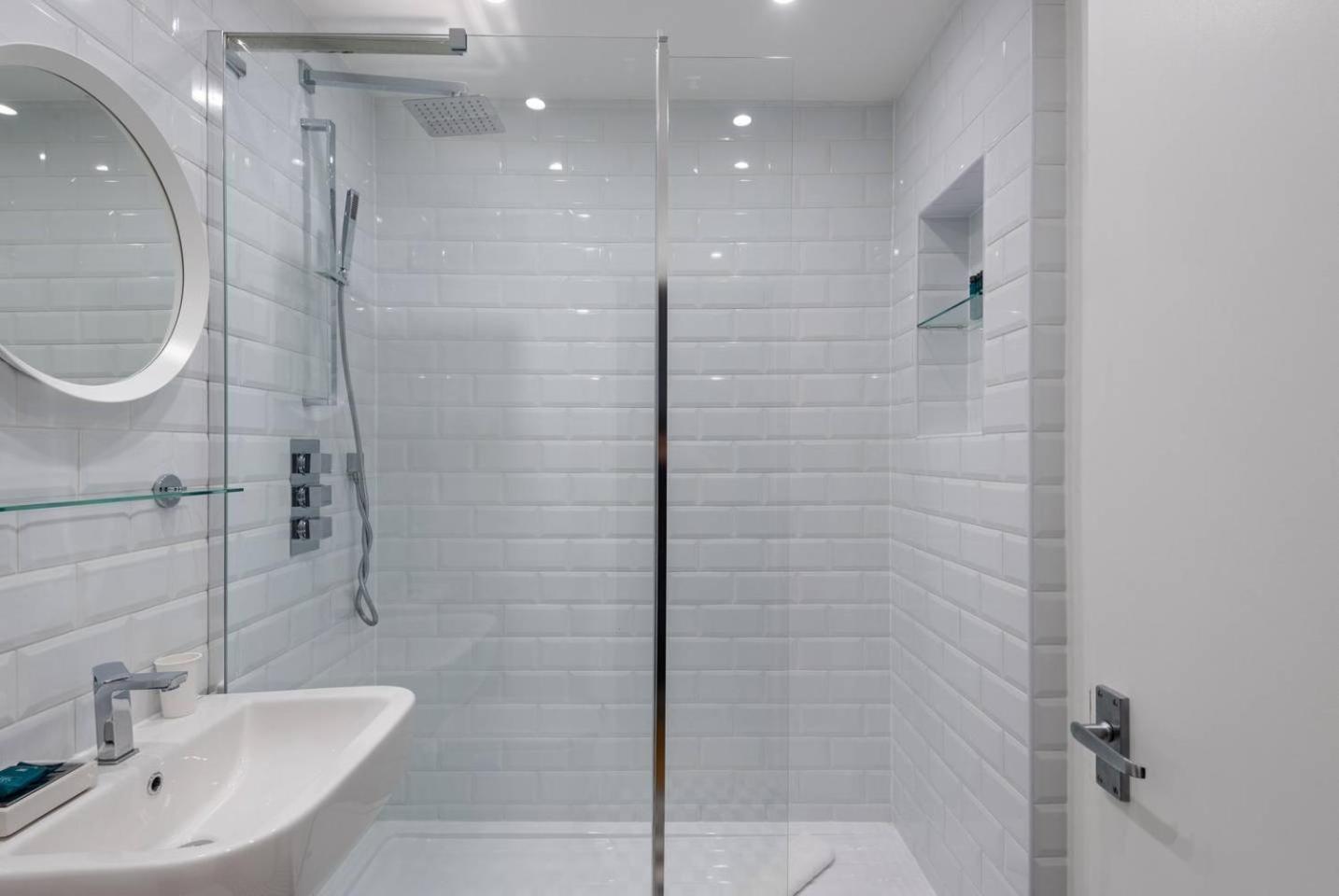 Appartamento Guestready - 1Br Flat Ideally Located In Zone 2 Fits 3 Londra Esterno foto